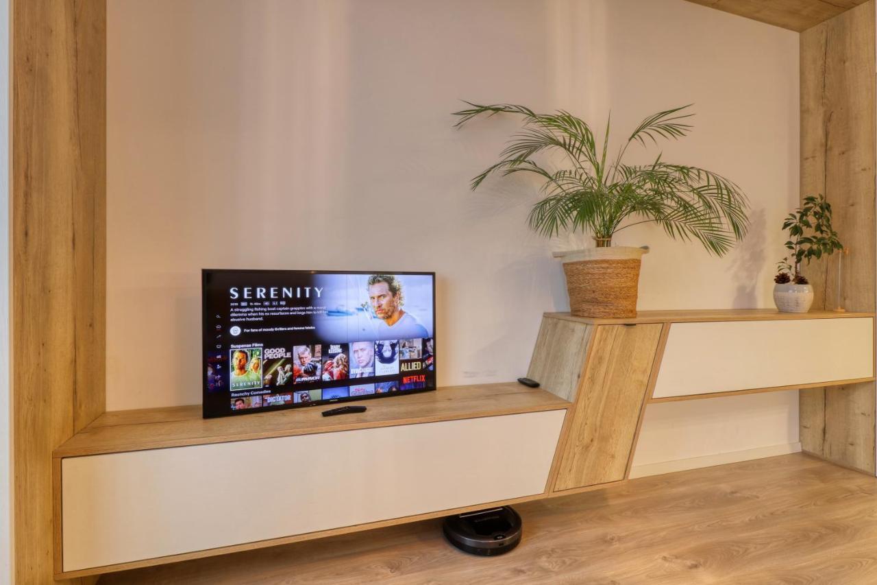 Relaxation Station - My Charming, Cosy&Inviting Apt - Smart Thermostat - Private Parking - Ior Park - Long Term Price Cuts Bukares Bagian luar foto
