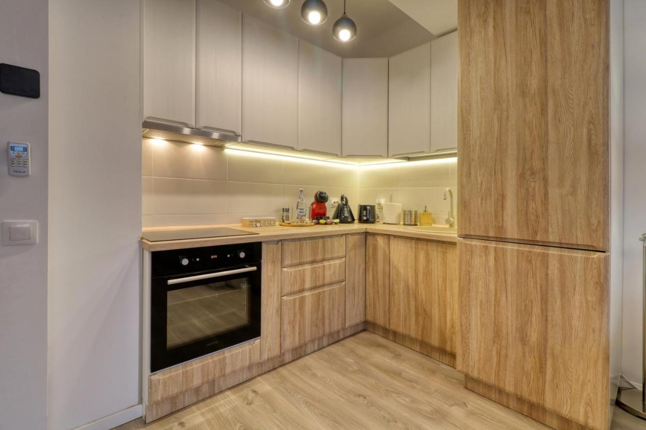 Relaxation Station - My Charming, Cosy&Inviting Apt - Smart Thermostat - Private Parking - Ior Park - Long Term Price Cuts Bukares Bagian luar foto