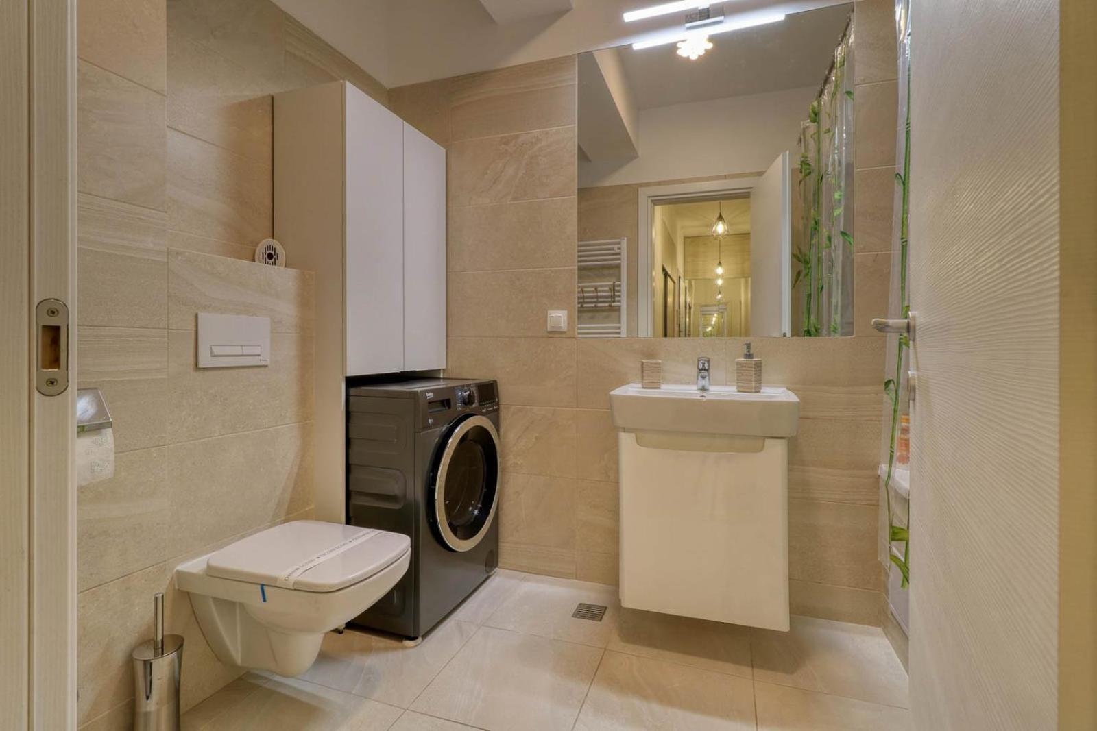 Relaxation Station - My Charming, Cosy&Inviting Apt - Smart Thermostat - Private Parking - Ior Park - Long Term Price Cuts Bukares Bagian luar foto